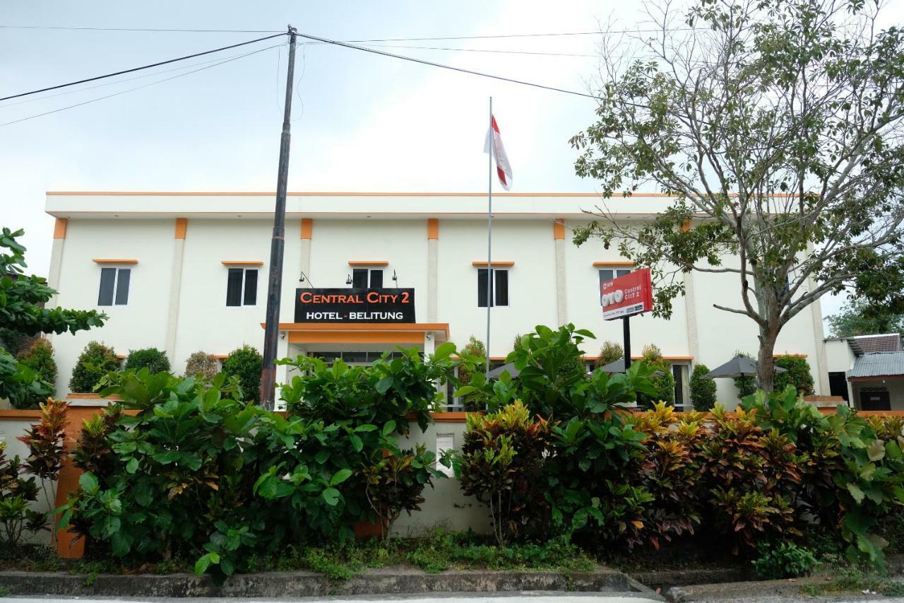 Oyo 1616 Hotel Central City 2 Tanjung Pandan Eksteriør billede